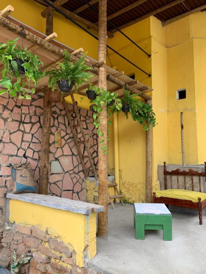 Quinca'S Hostel Ленсойс Экстерьер фото
