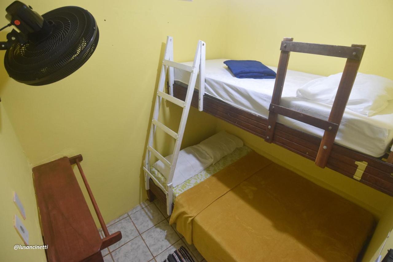 Quinca'S Hostel Ленсойс Экстерьер фото